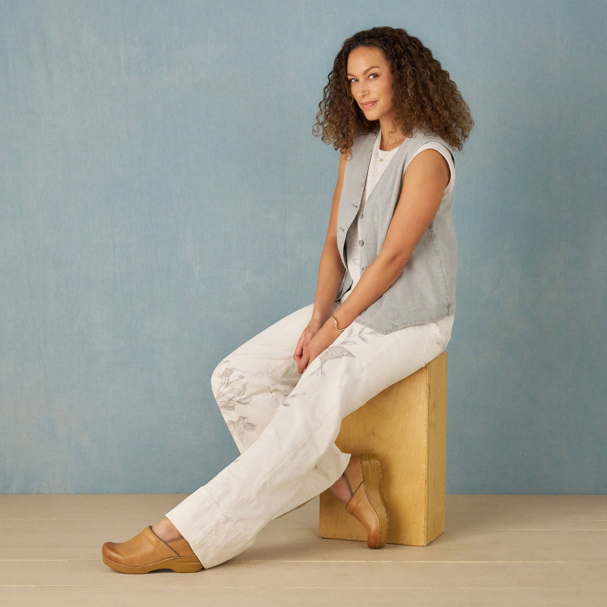 Professional Honey Distressed - Dansko Best Seller