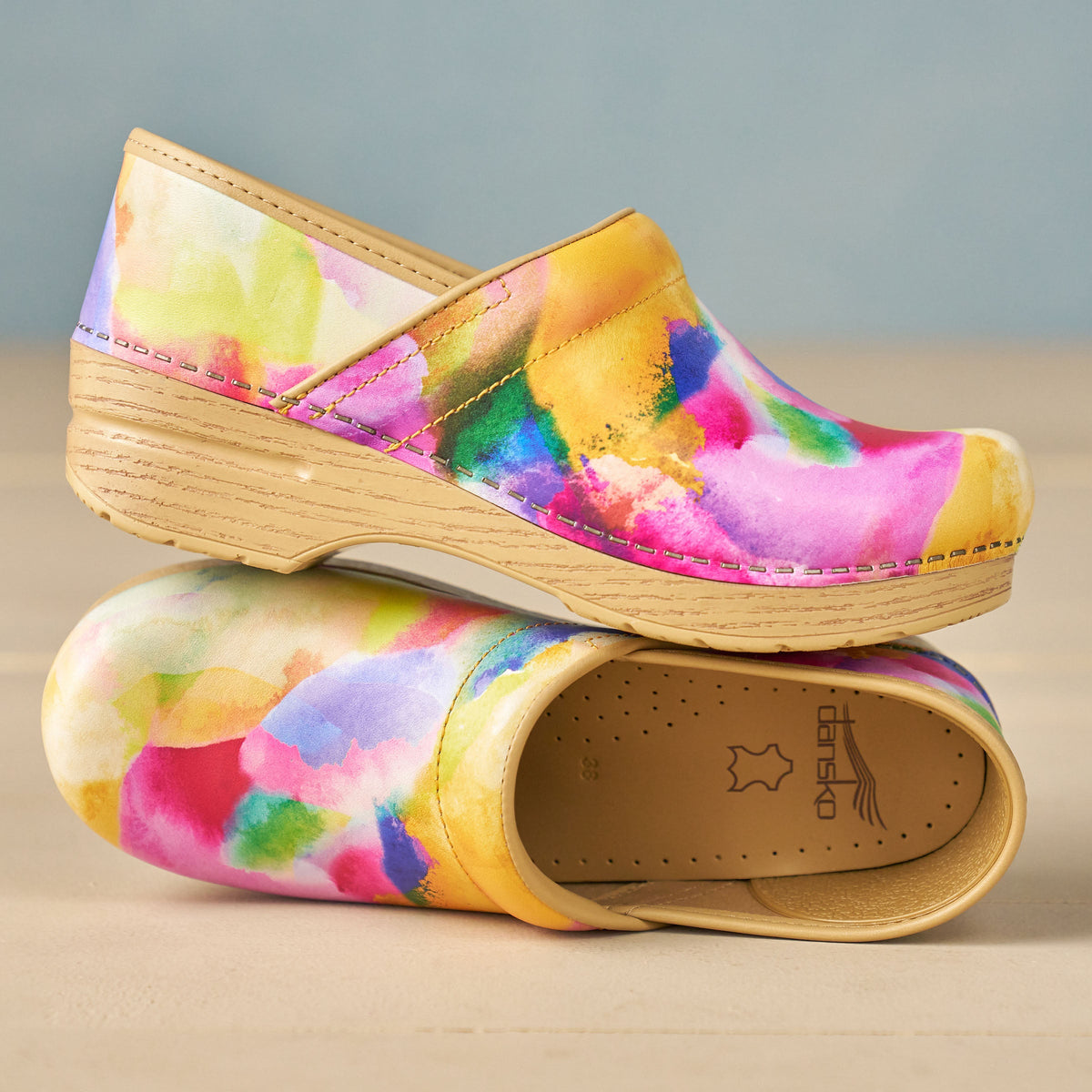 Professional Watercolor - Dansko Trusted
