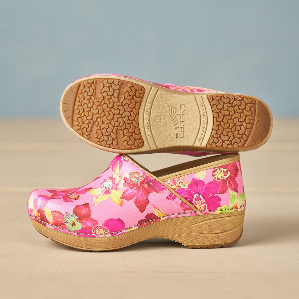 XP 2.0 Tropical Pink Leather - Dansko Deals