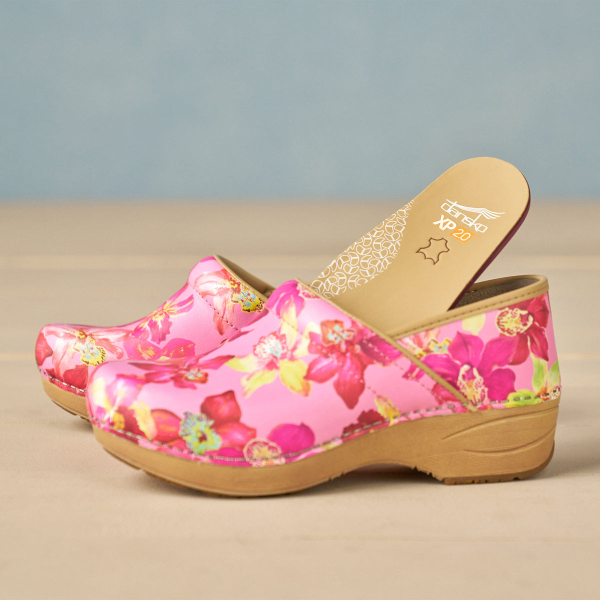 XP 2.0 Tropical Pink Leather - Dansko Deals