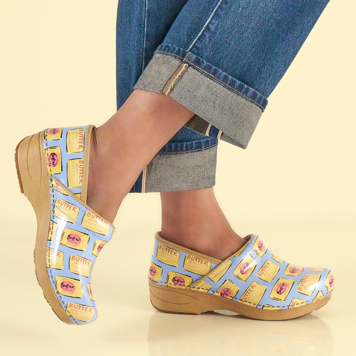 XP 2.0 Clog Butter Patent - Dansko Essential
