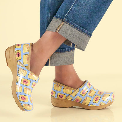 XP 2.0 Clog Butter Patent - Dansko Essential