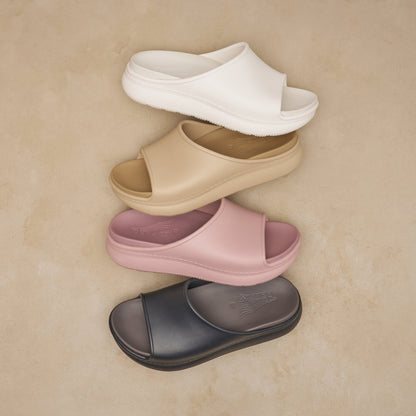 Devyn Sand Molded - Dansko Classic