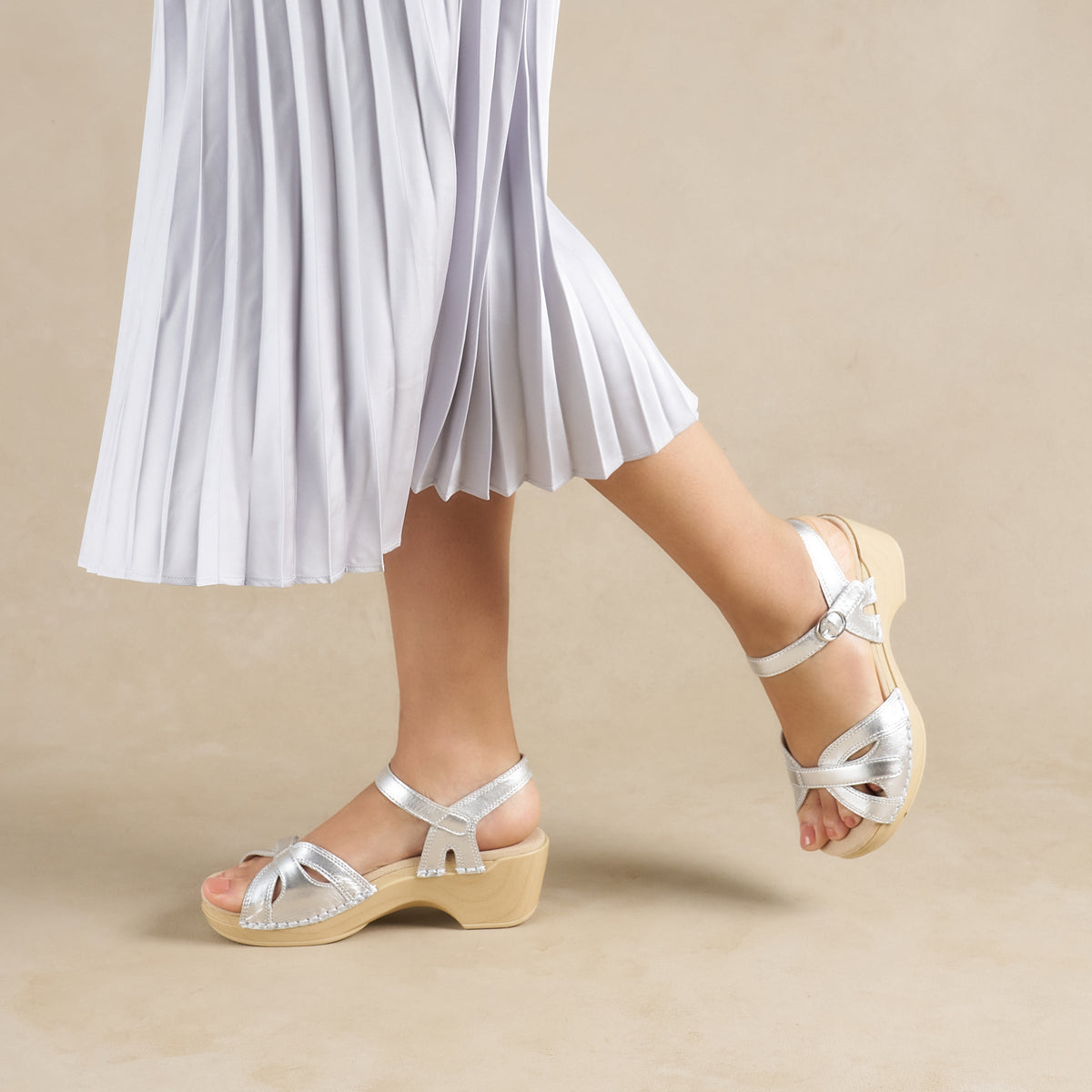 Season Silver Metallic - Dansko Quality