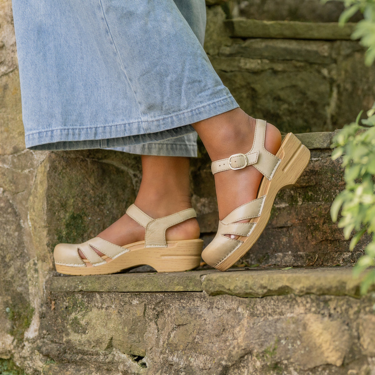 Margreta Biscotti Leather - Dansko Sale