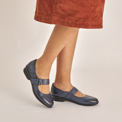 Collette Navy Burnished Nubuck - Dansko Premium