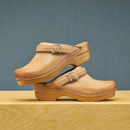 Ingrid Honey Distressed - Dansko Recommended