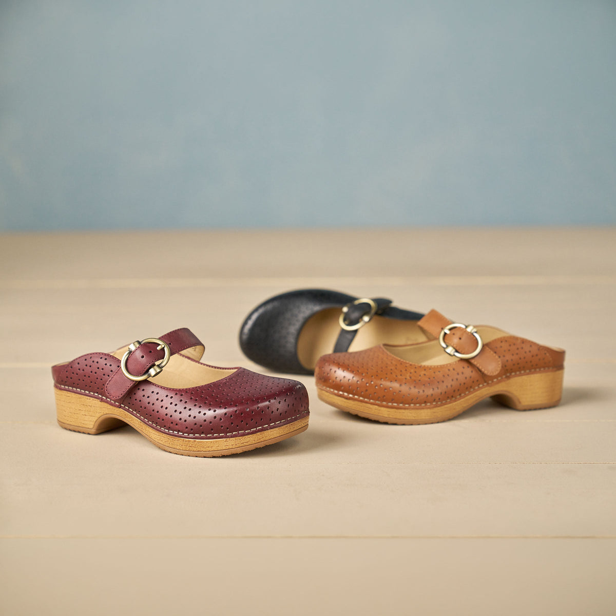 Blaire Clog Sangria - Dansko Smart Buy