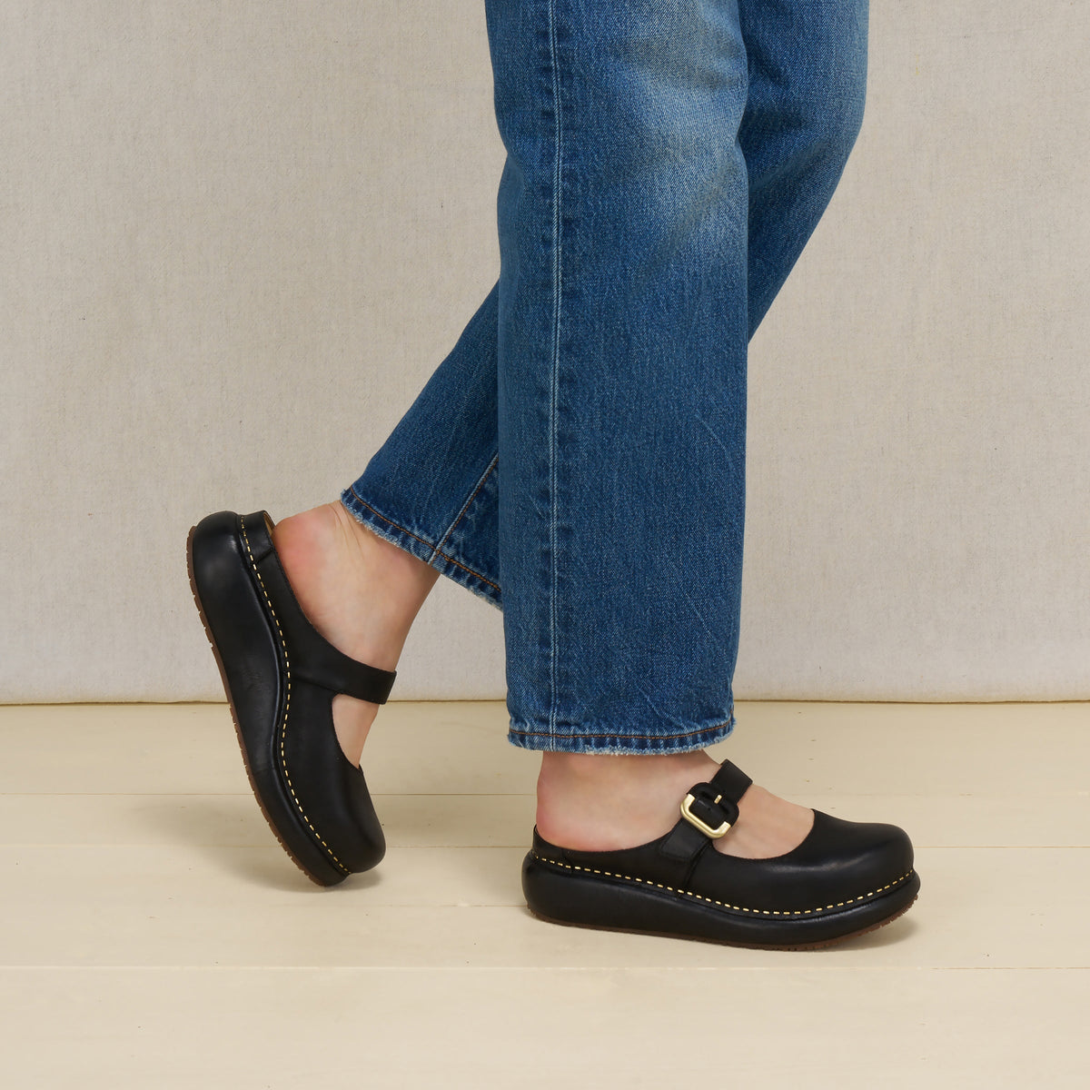 Kimberly Black Leather - Dansko Exclusive