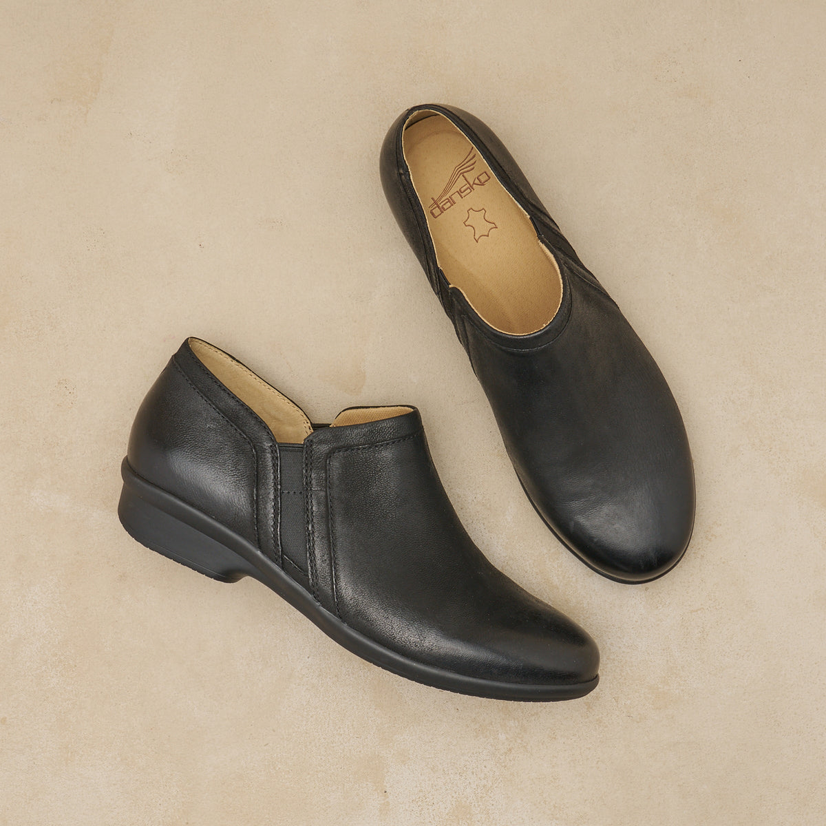 Cheryl Wide Black Burnished Nubuck - Dansko Classic