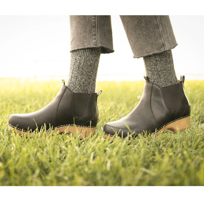 Becka Black Oiled Pull Up - Dansko Smart Buy