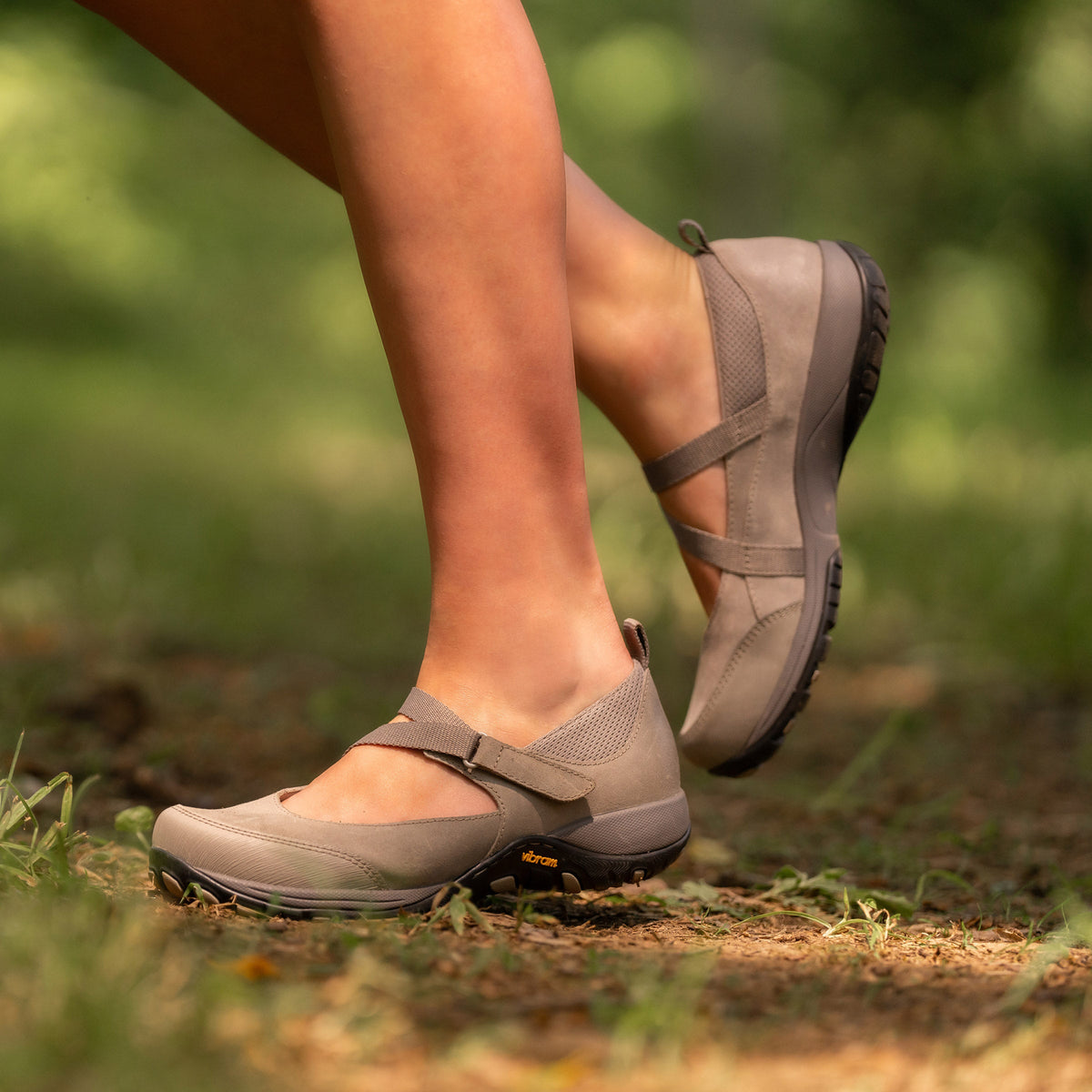 Primrose Taupe Burnished Suede - Dansko Popular