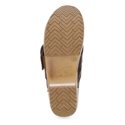 Pearson Brown Waxy Milled - Dansko Smart Buy