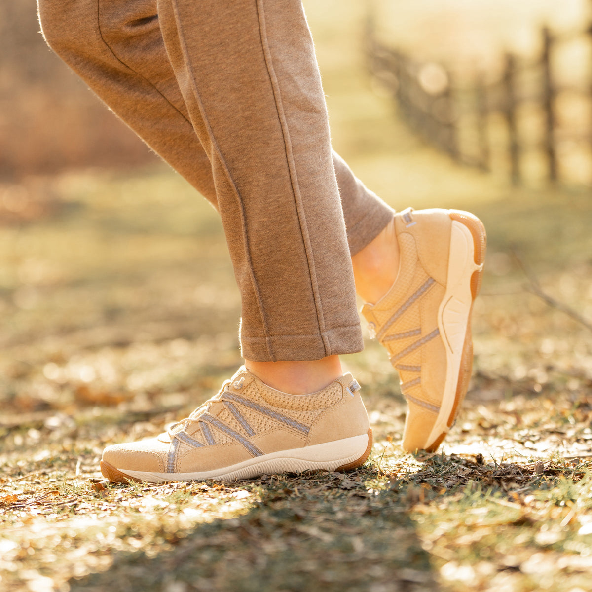 Harlyn Sand Suede - Dansko Everyday
