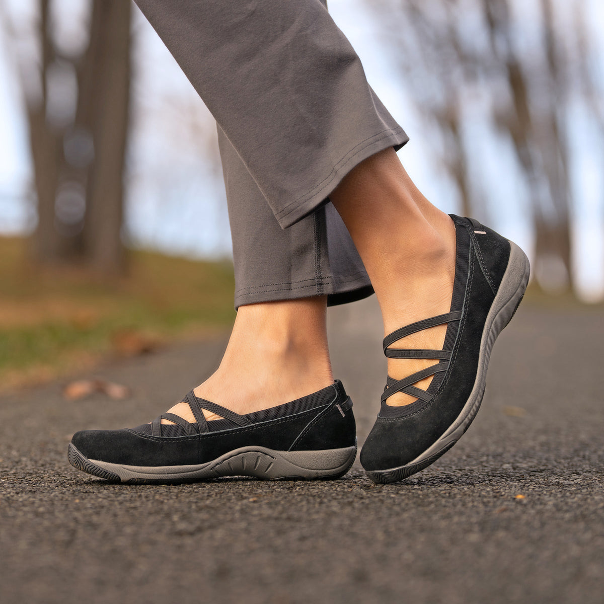 Harper Black Suede - Dansko Classic