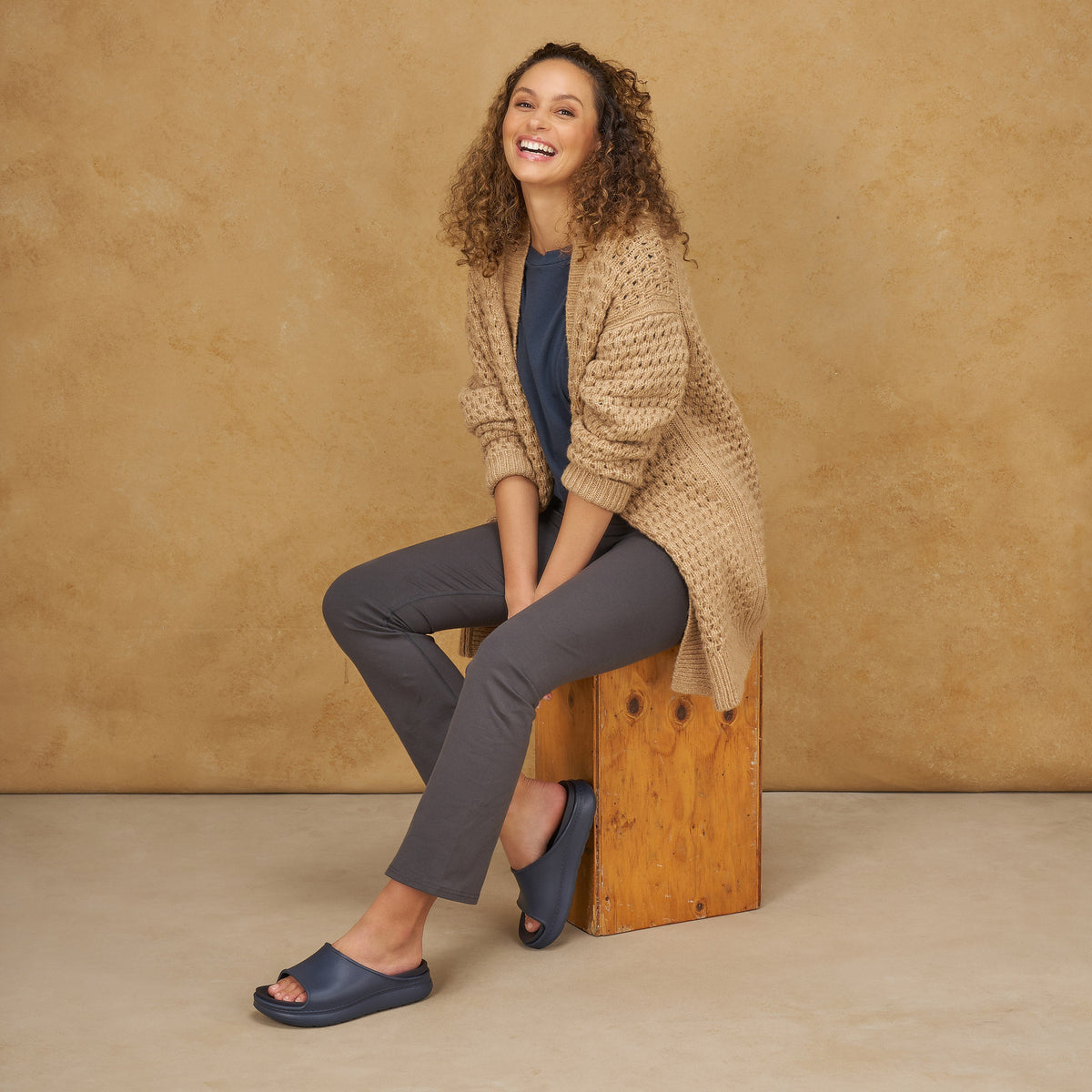 Devyn Navy Molded - Dansko Signature