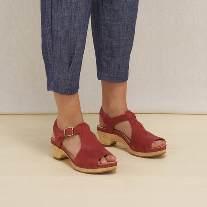 Laverne Paprika Nubuck - Dansko Quality