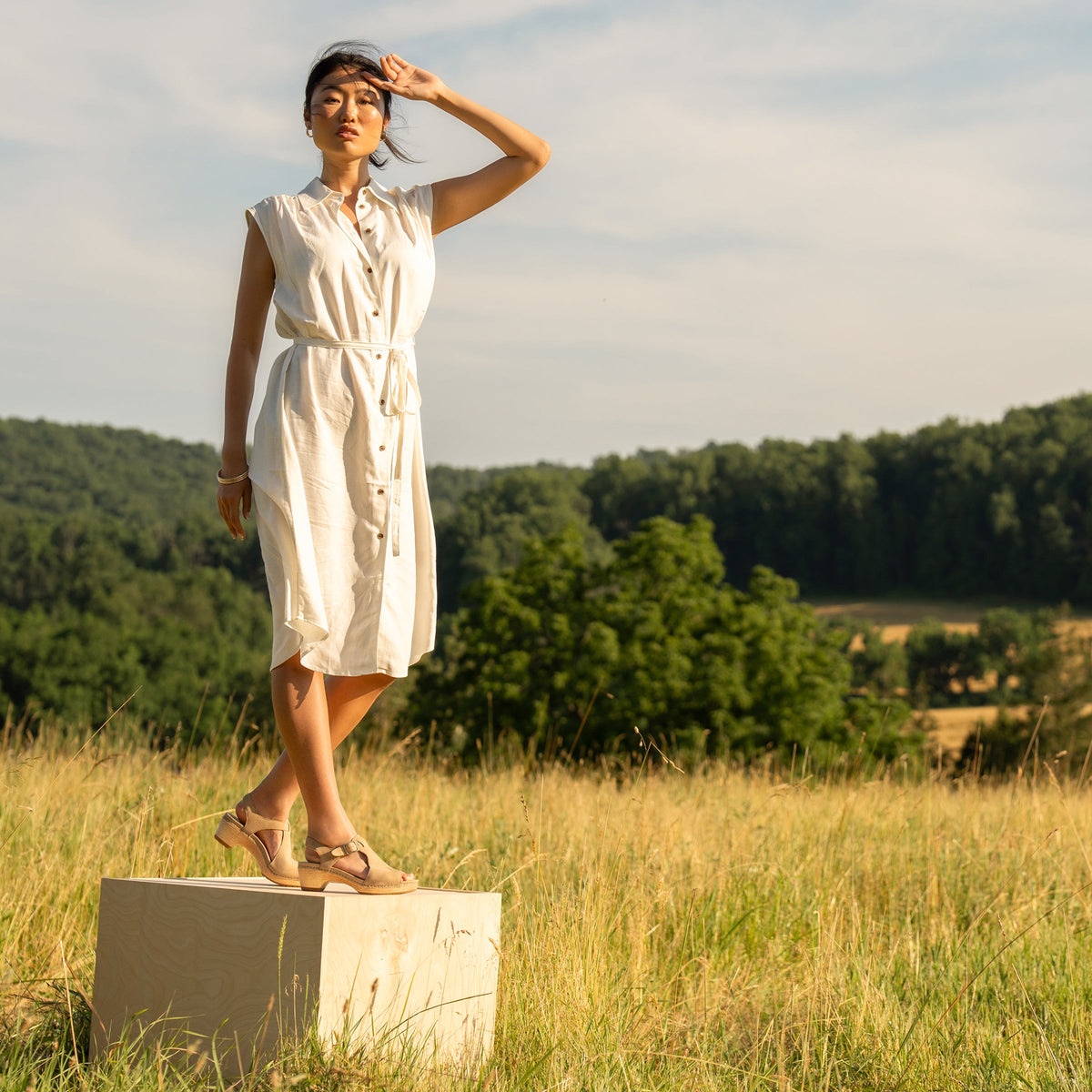 Laverne Sand Milled Nubuck - Dansko Exclusive