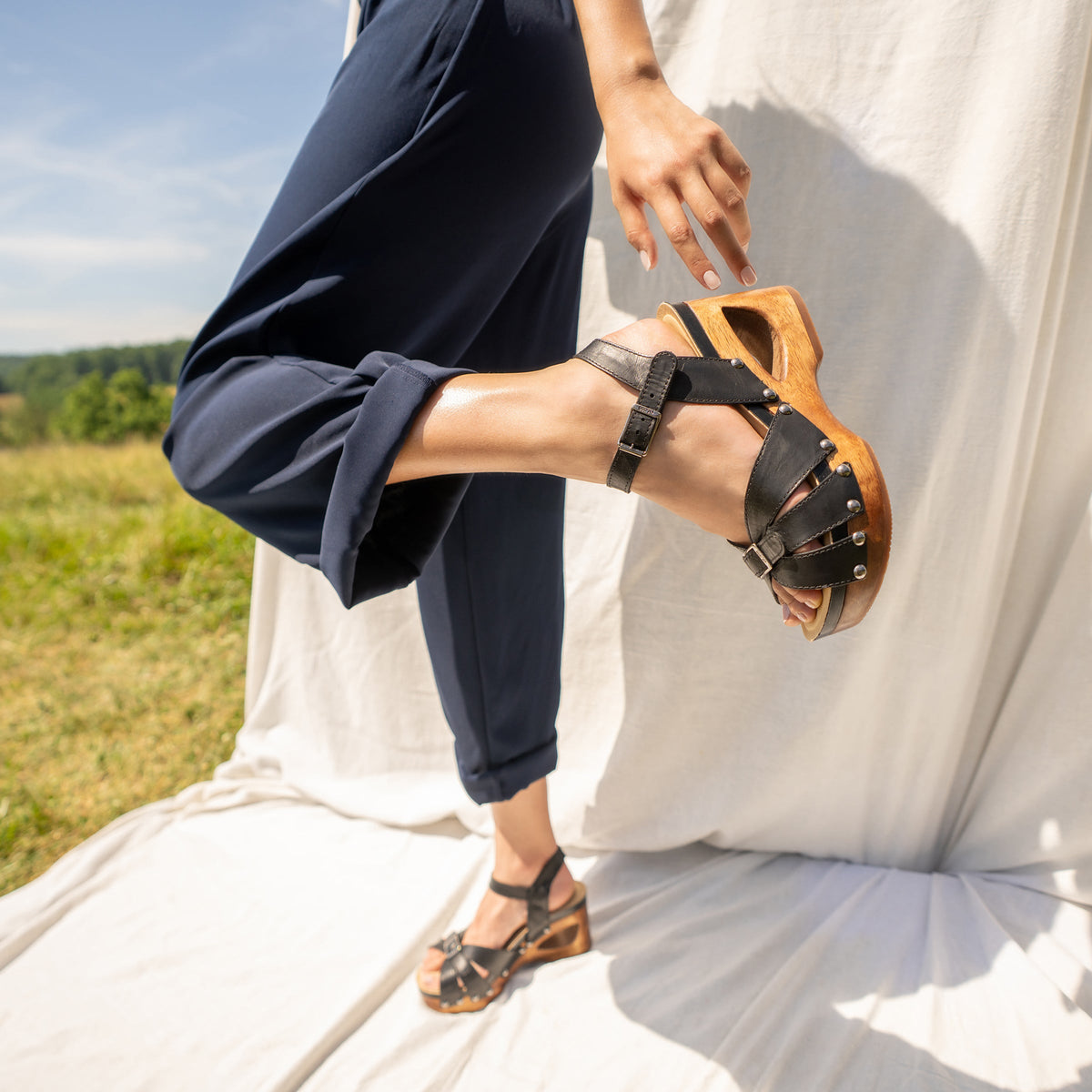Alanna Black Calf - Dansko Premium