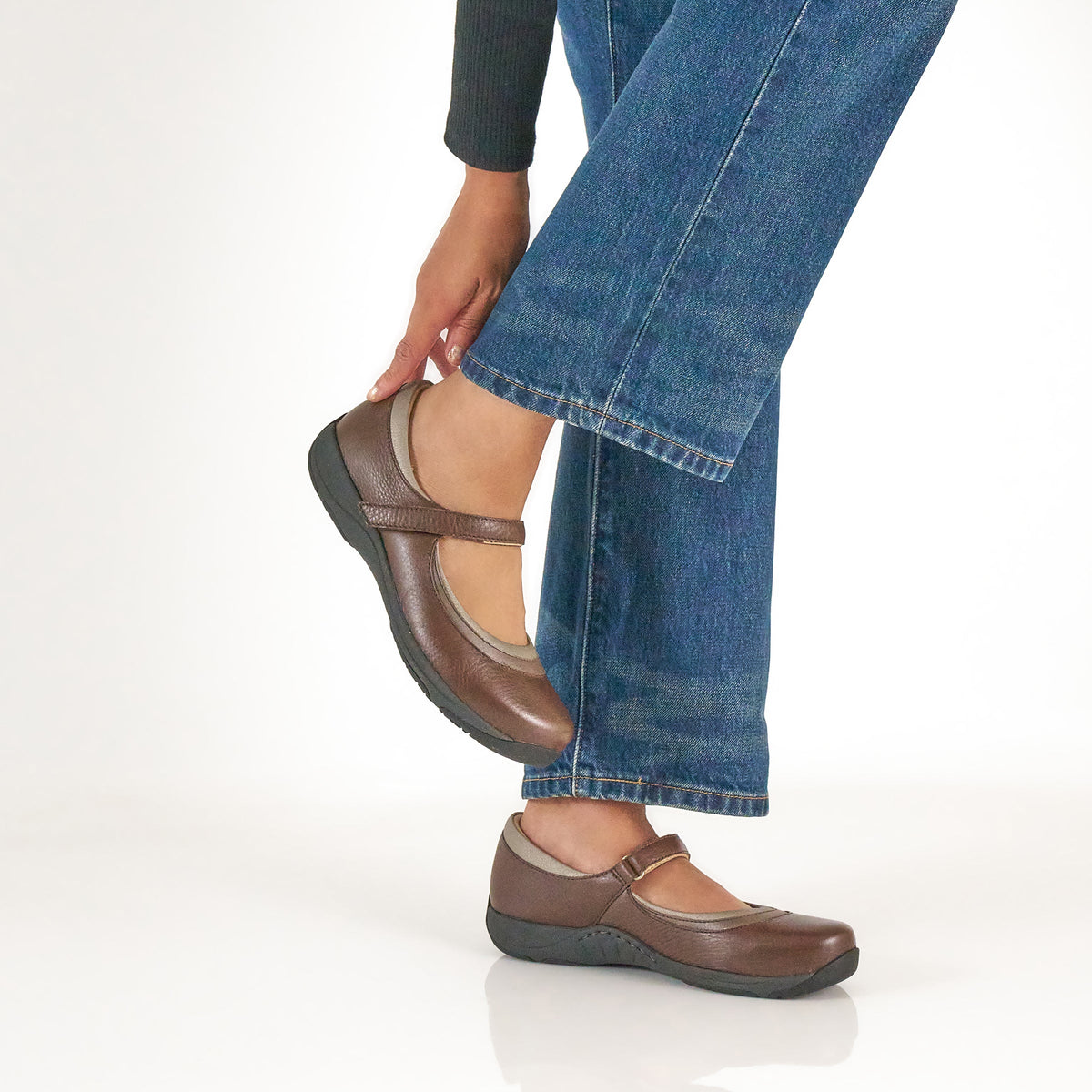 Stacy 2.0 Brown Leather - Dansko Sale