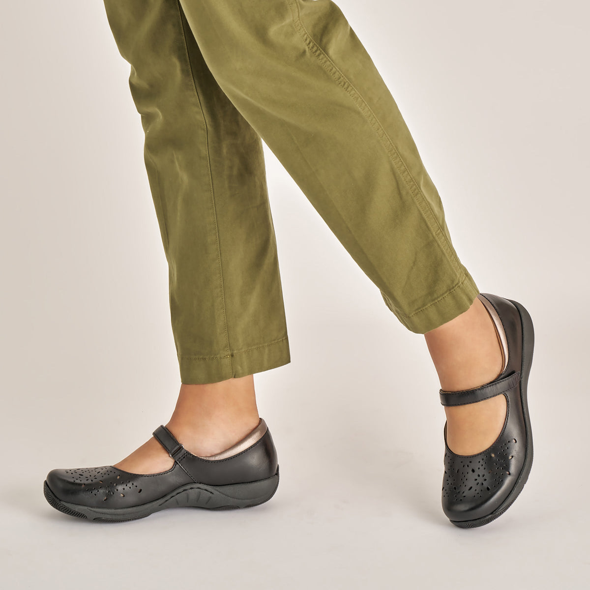 Stacy Wide Black Waxy Burnished - Dansko Signature