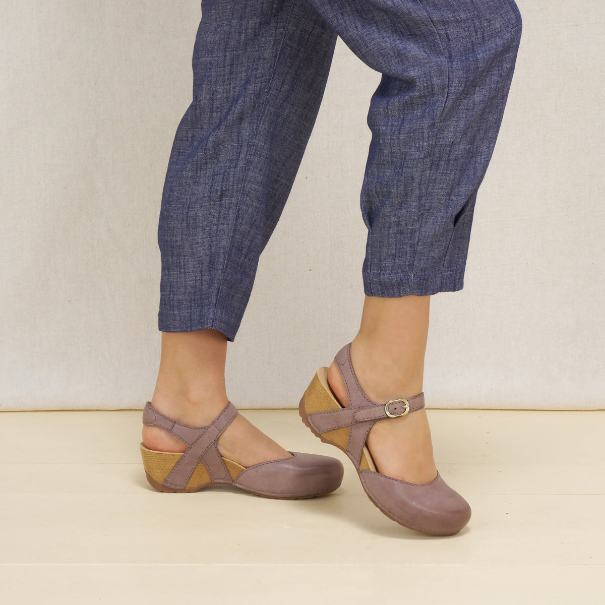 Tiffani Dusty Lilac Leather - Dansko Signature