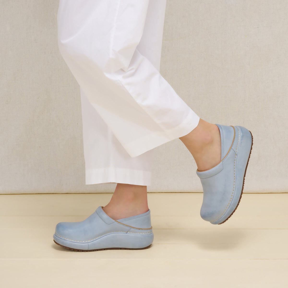 Platform Pro Sky Leather - Dansko Premium