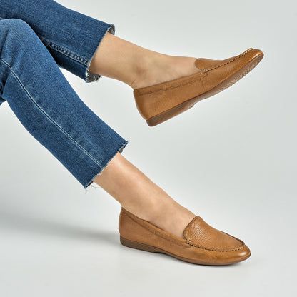 Lorri Tan Waxy Milled - Dansko Featured